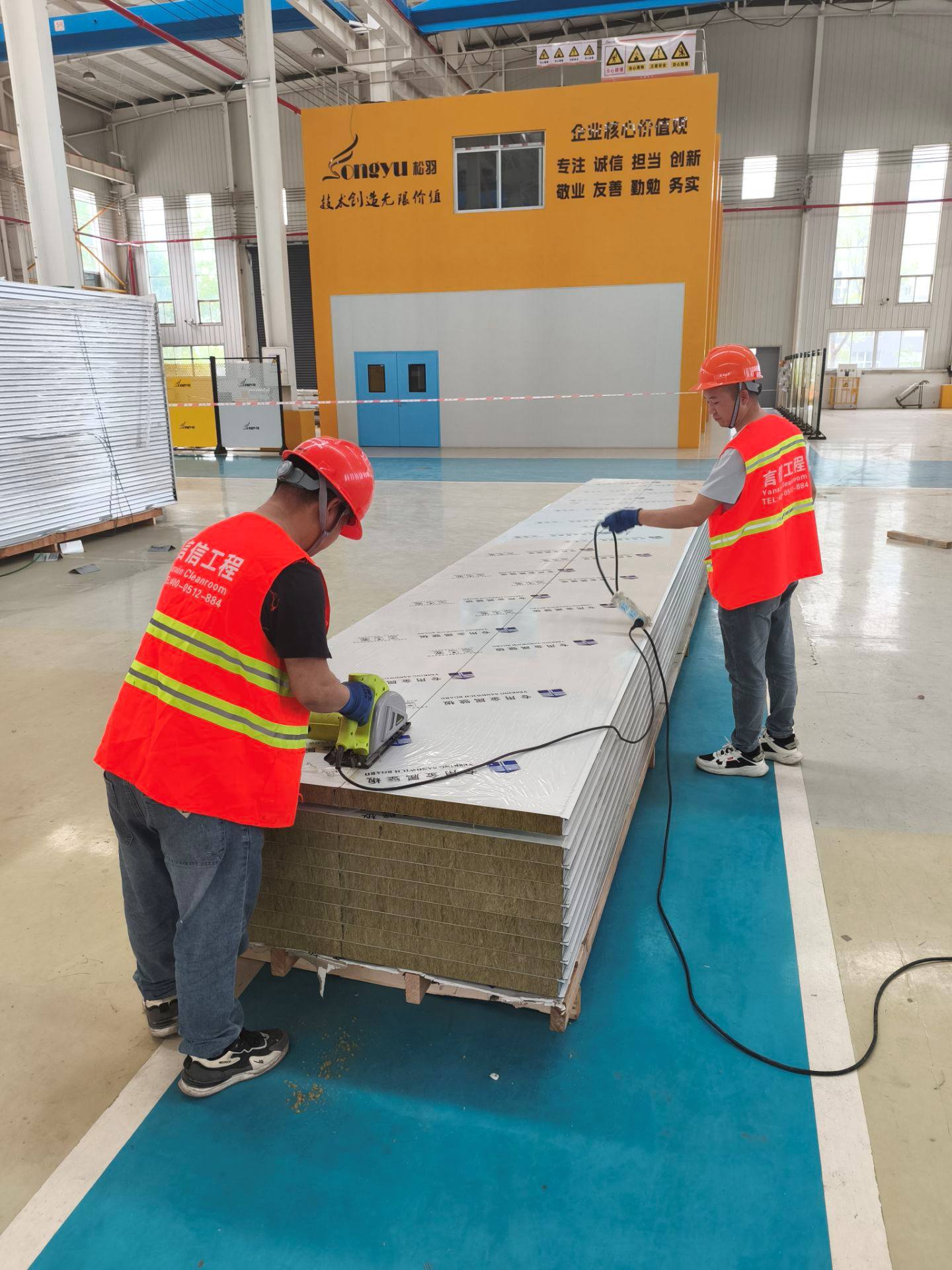 安徽半導(dǎo)體設(shè)備裝配車間潔凈室建設(shè)項目